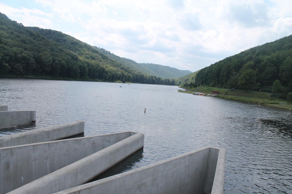 Photo: Lyman Run Ice Dam and Lake