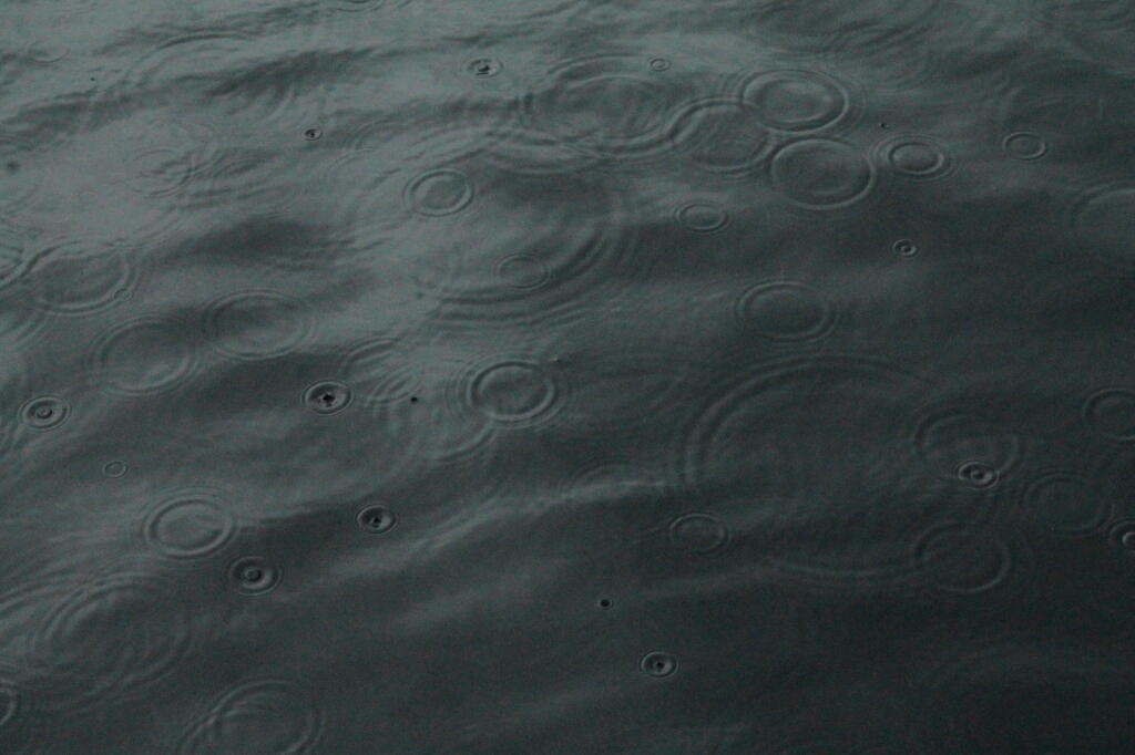 Photo: Rain Falls on Helldiver Pond