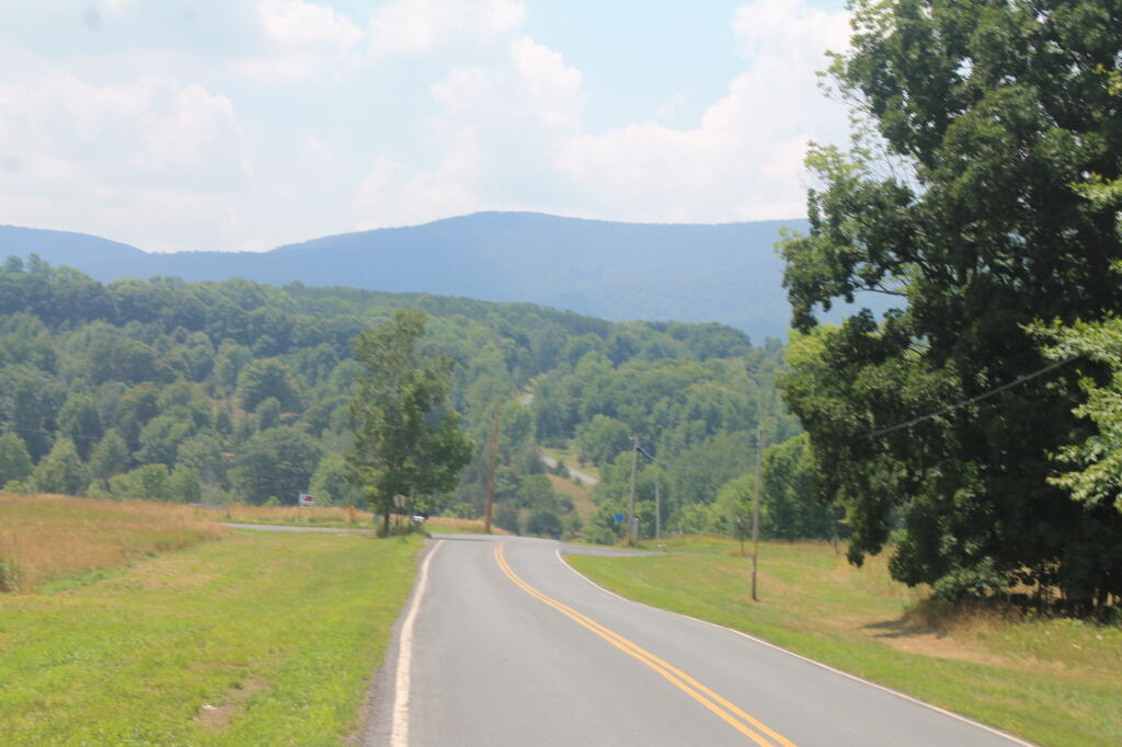 Photo: Bearpen Mountain