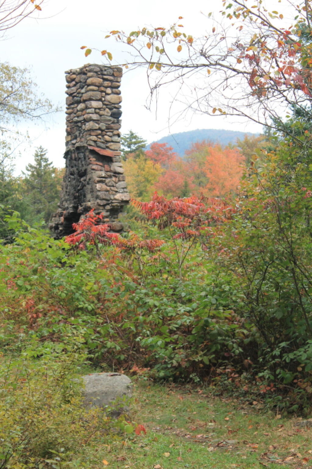 Photo: Whitehouse Chimney