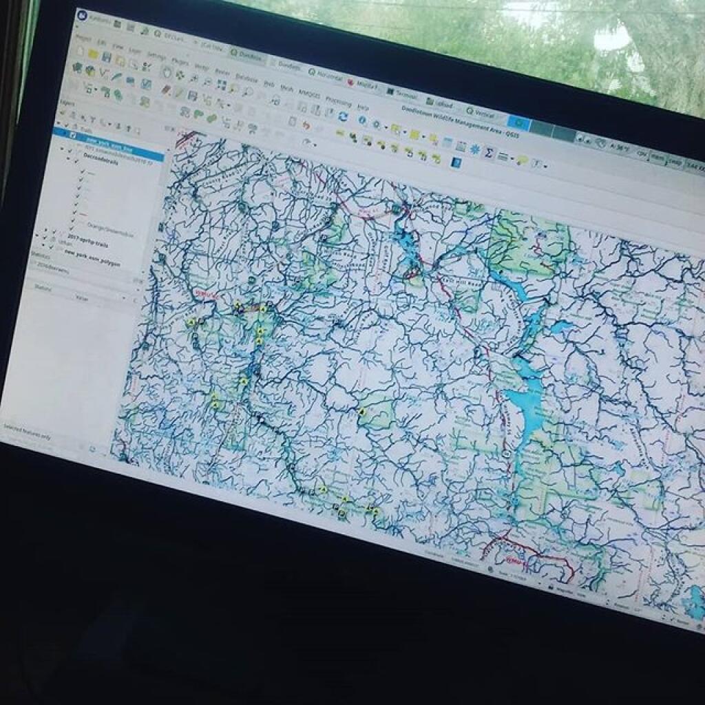Photo: Trolling for state land to map