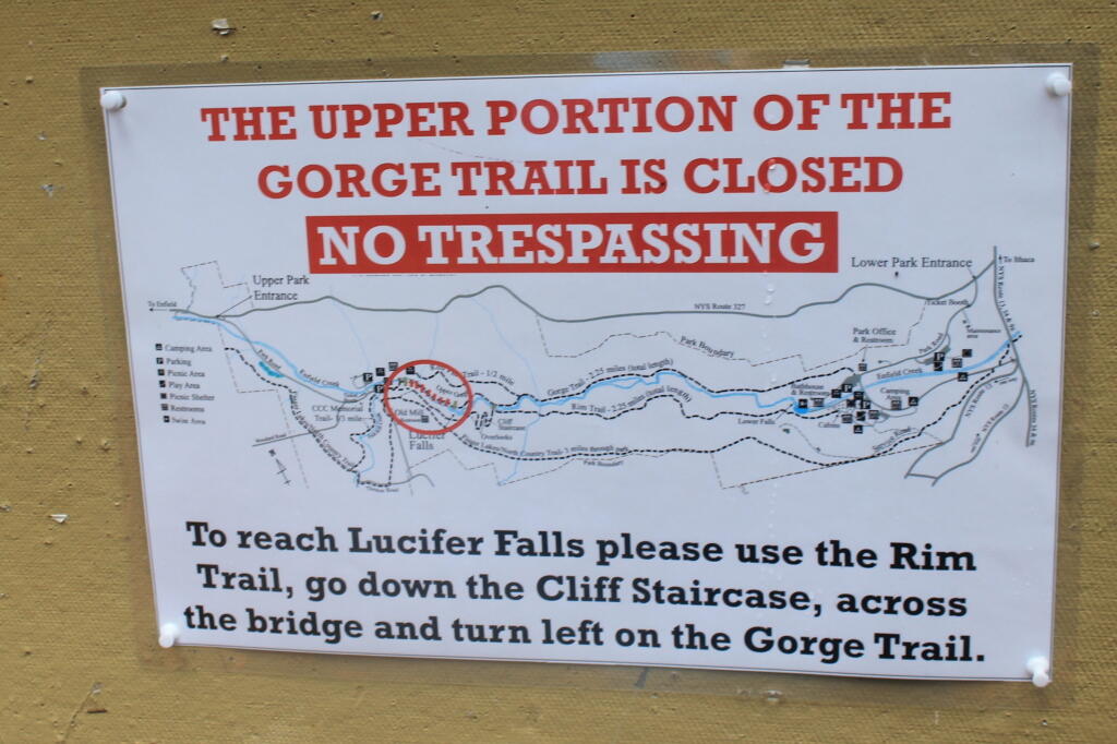 Photo: Glen Trail Closed