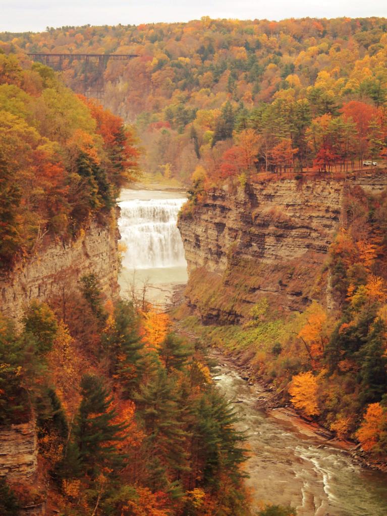 Photo: Middle and Upper Falls