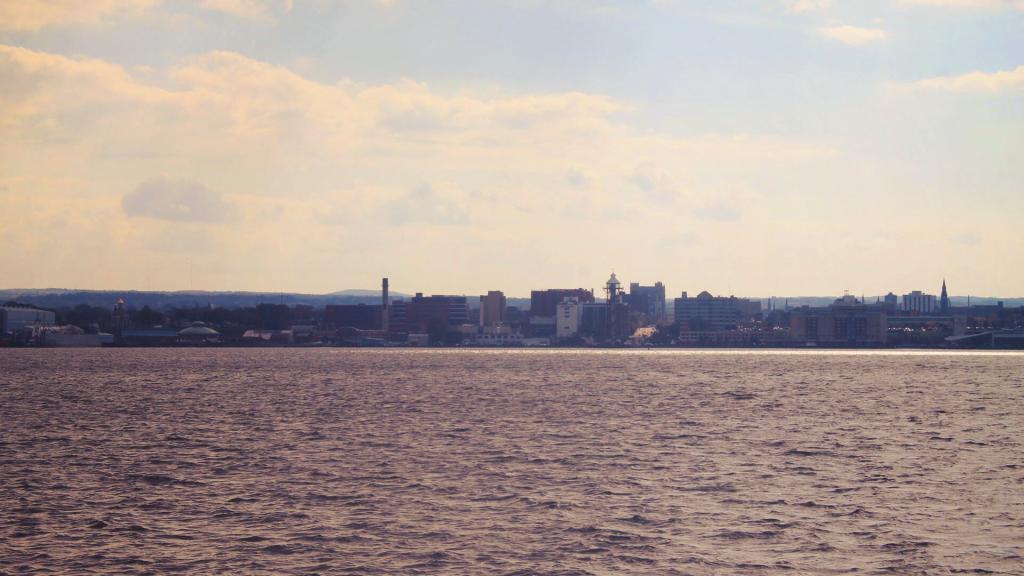 Photo: Erie PA from Peninsula Drive