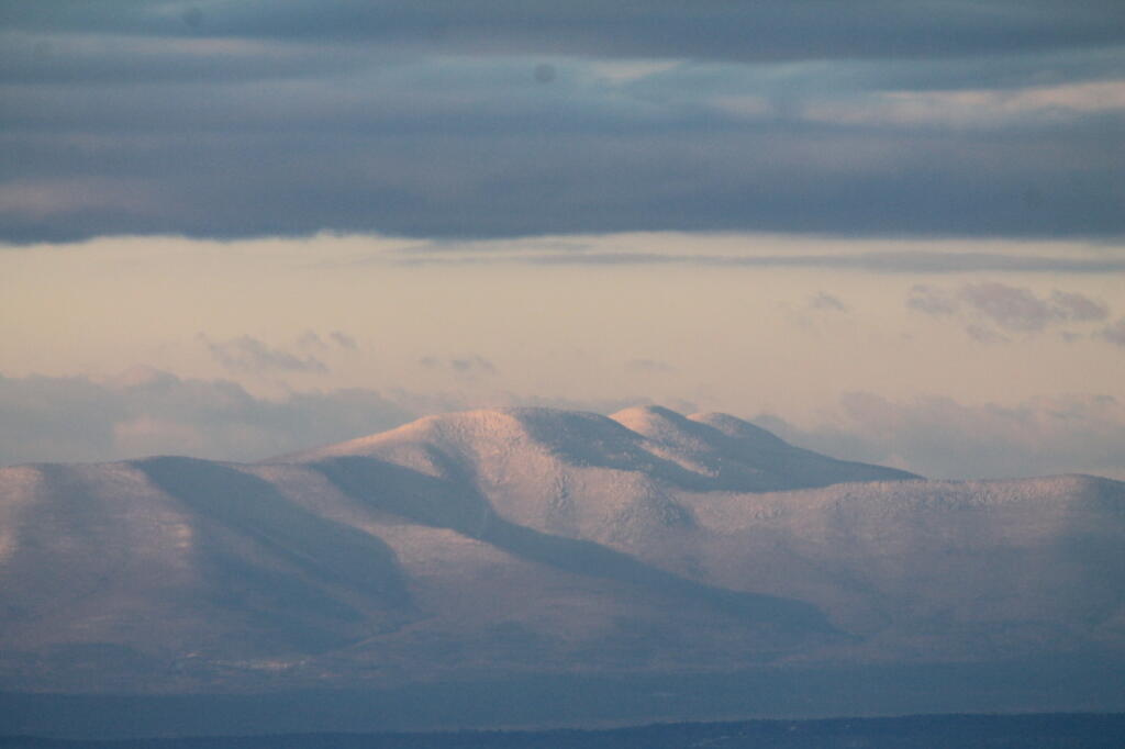 Photo: Blackhead Mountains