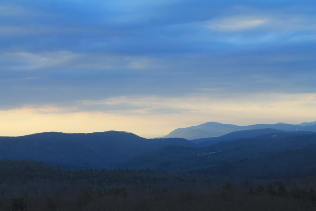 Photo: Easrt Mountain at Dawn