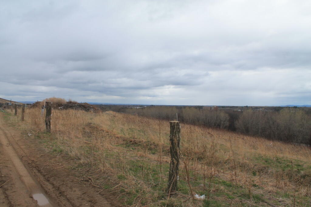 Photo: Towards Guilderland