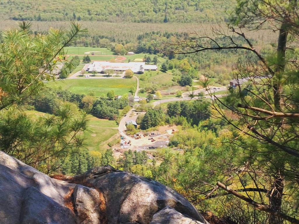 Photo: Mountain Monument School 🚸