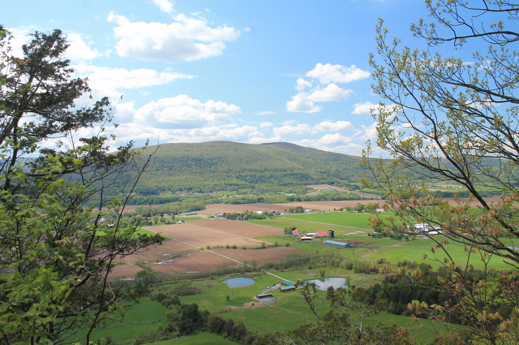 Photo: Across the Schoharie Valley