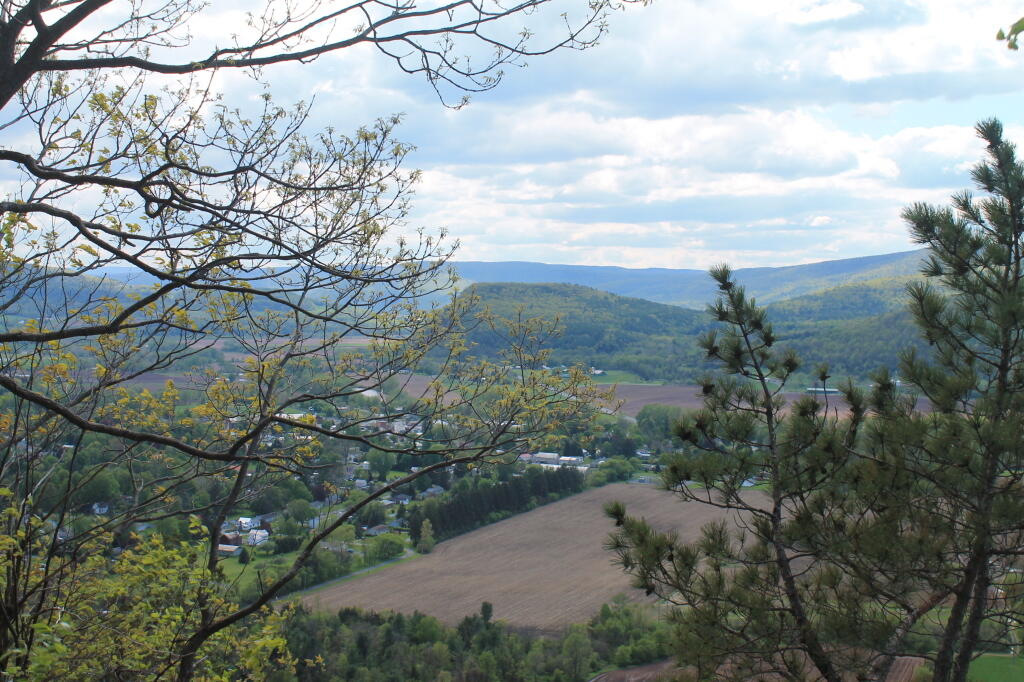 Photo: Towards Vromans Nose
