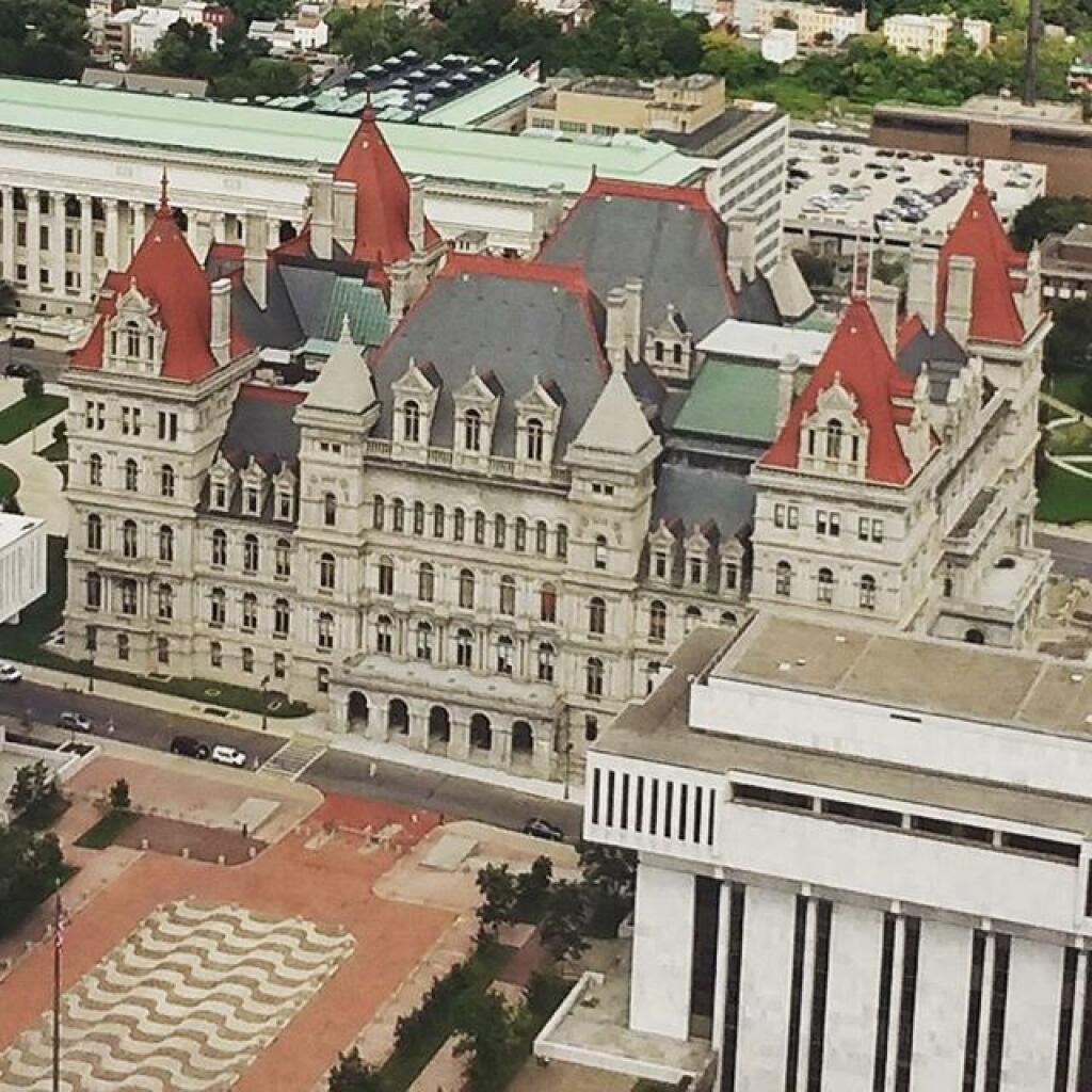 Photo: Capitol