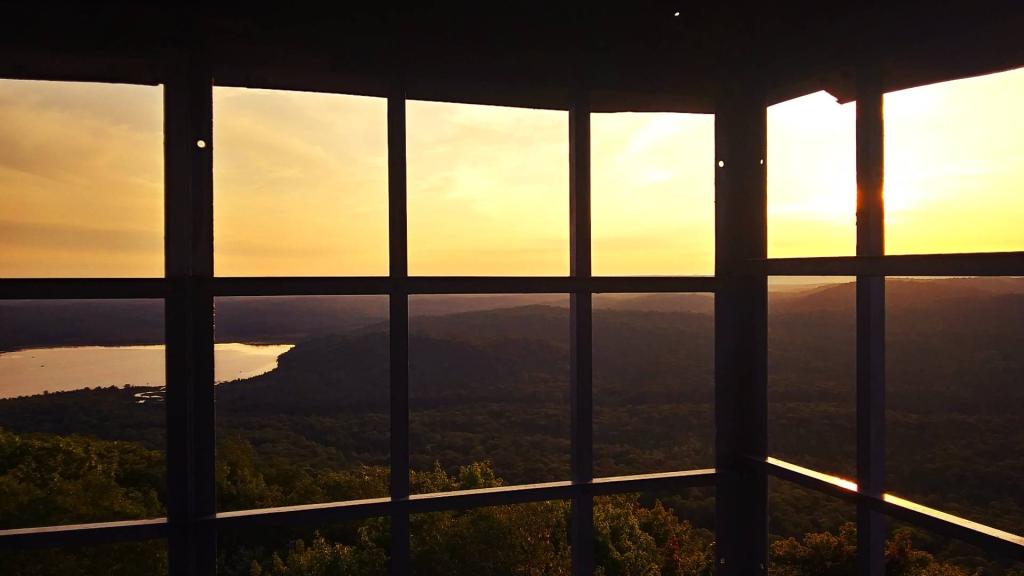 Photo: Kane Mountain Firetower