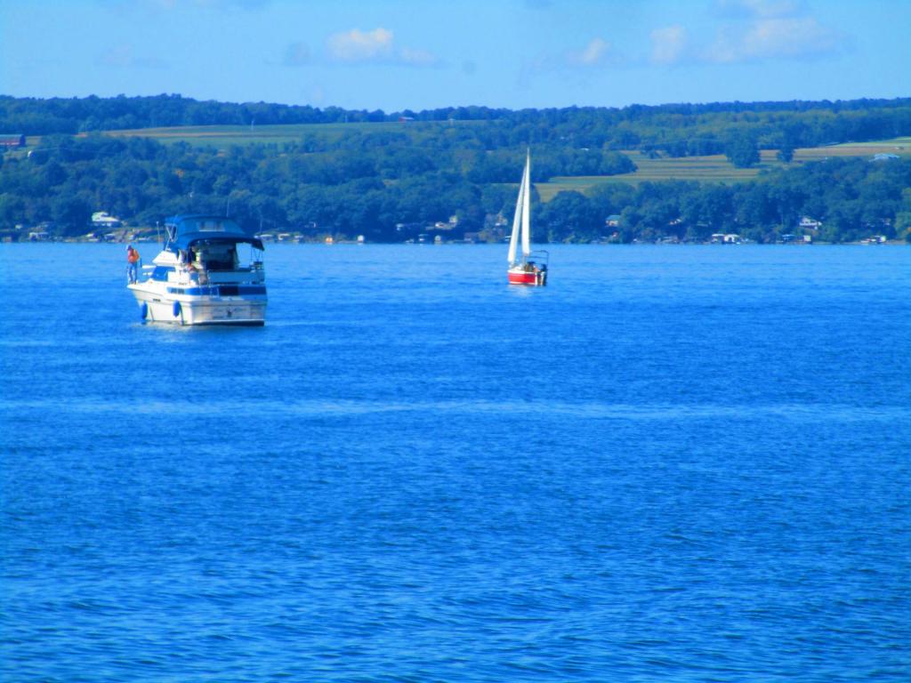 Photo: Sailboat Photo: Sailboat