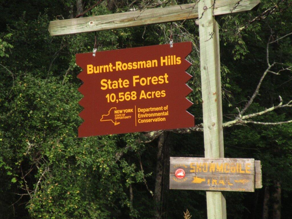 Photo: New Burnt Rossman Hills SF Sign