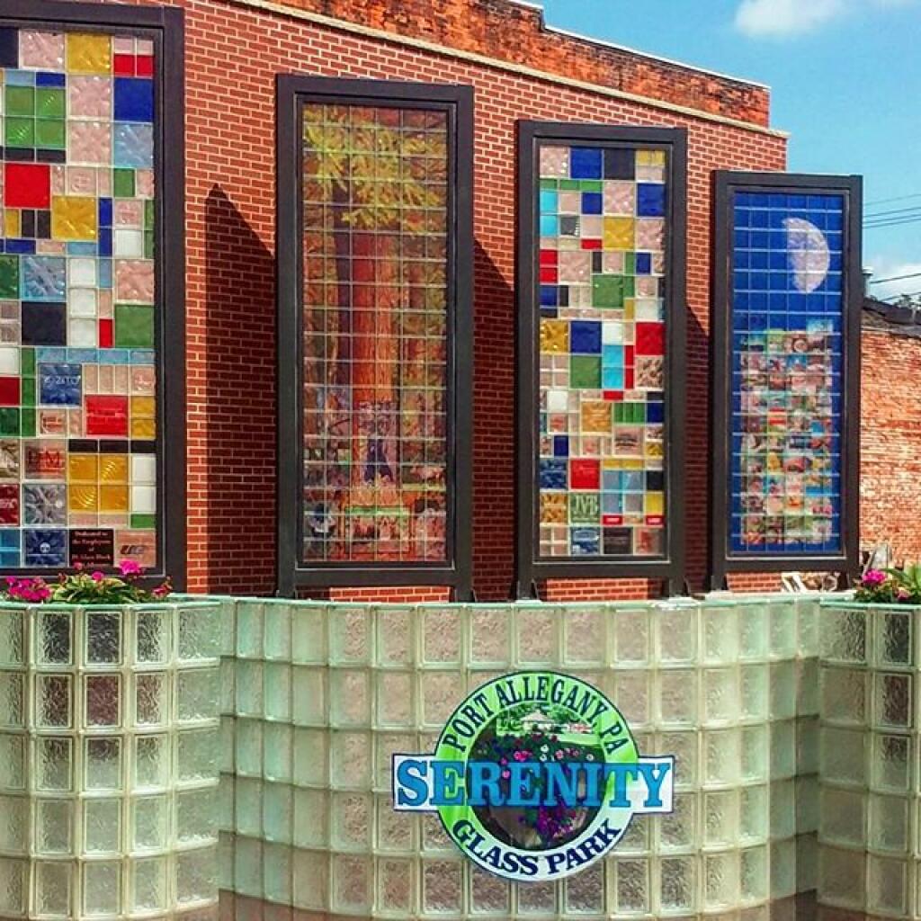 Photo: Serenity Glass Block Park