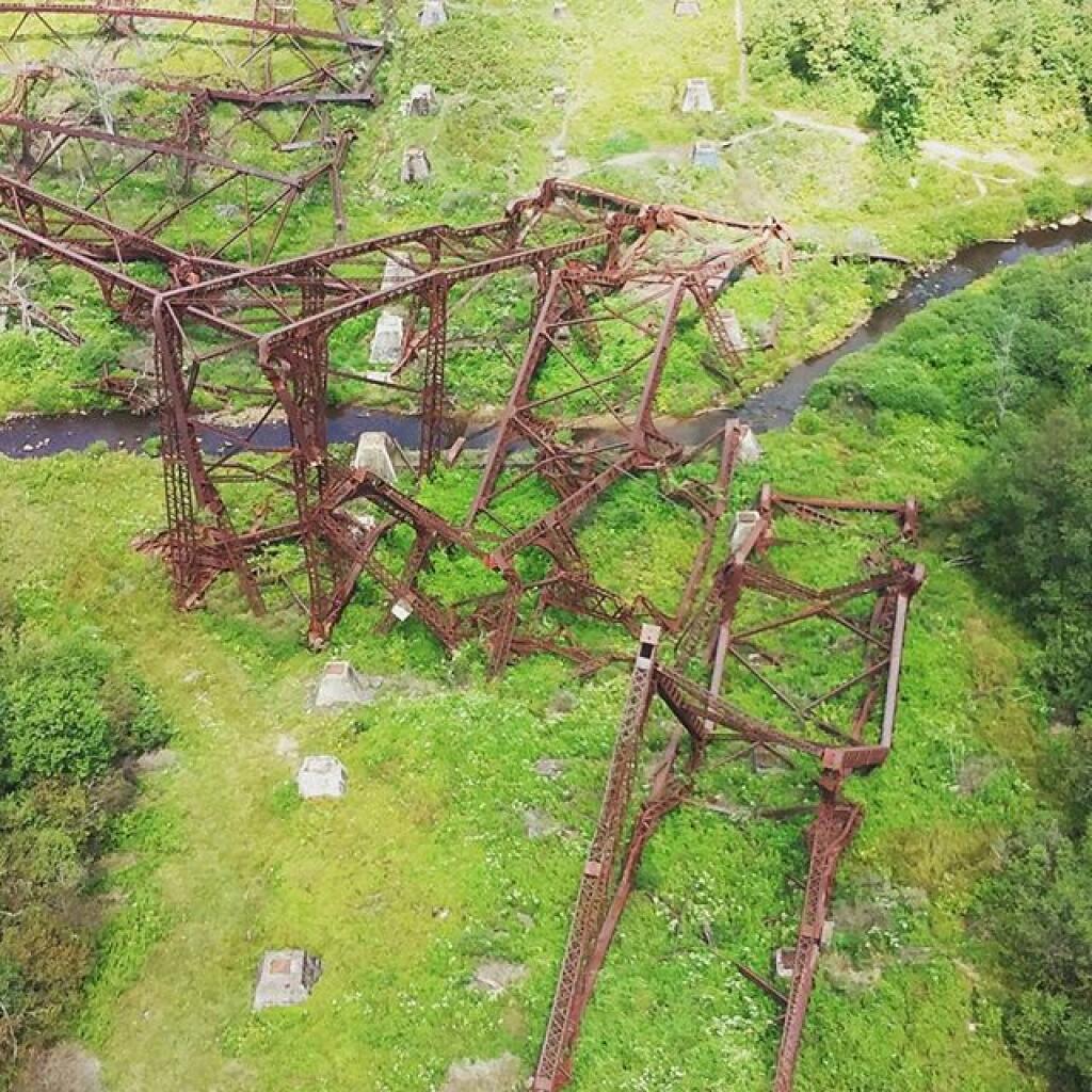 Photo: Wreckage