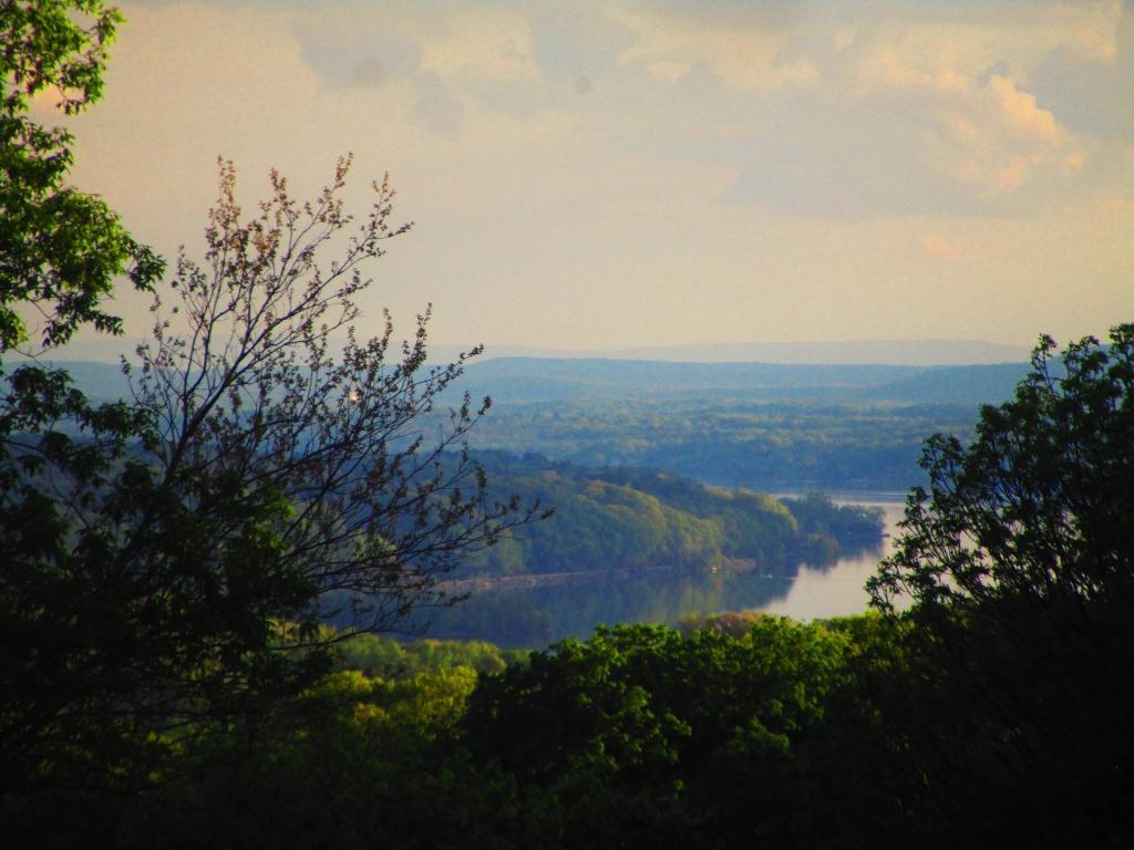 Photo: Spring Evening [Expires May 25 2026]