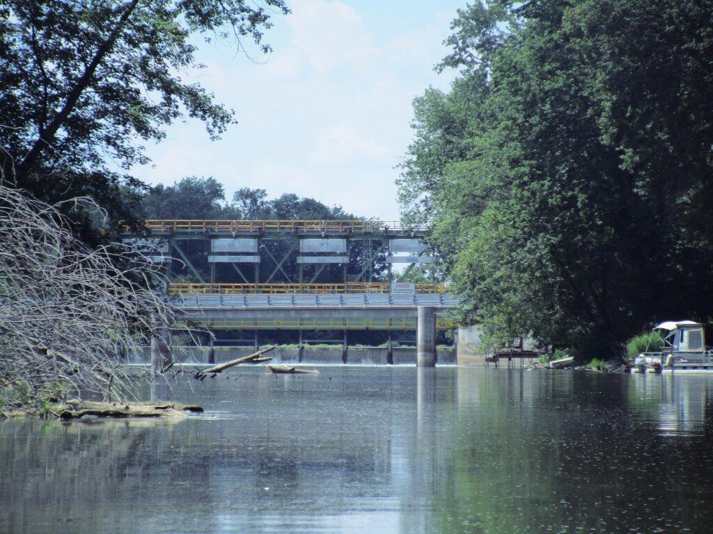 Photo: Mays Point Dam On The Clyde River Photo: Mays Point Dam On The Clyde River