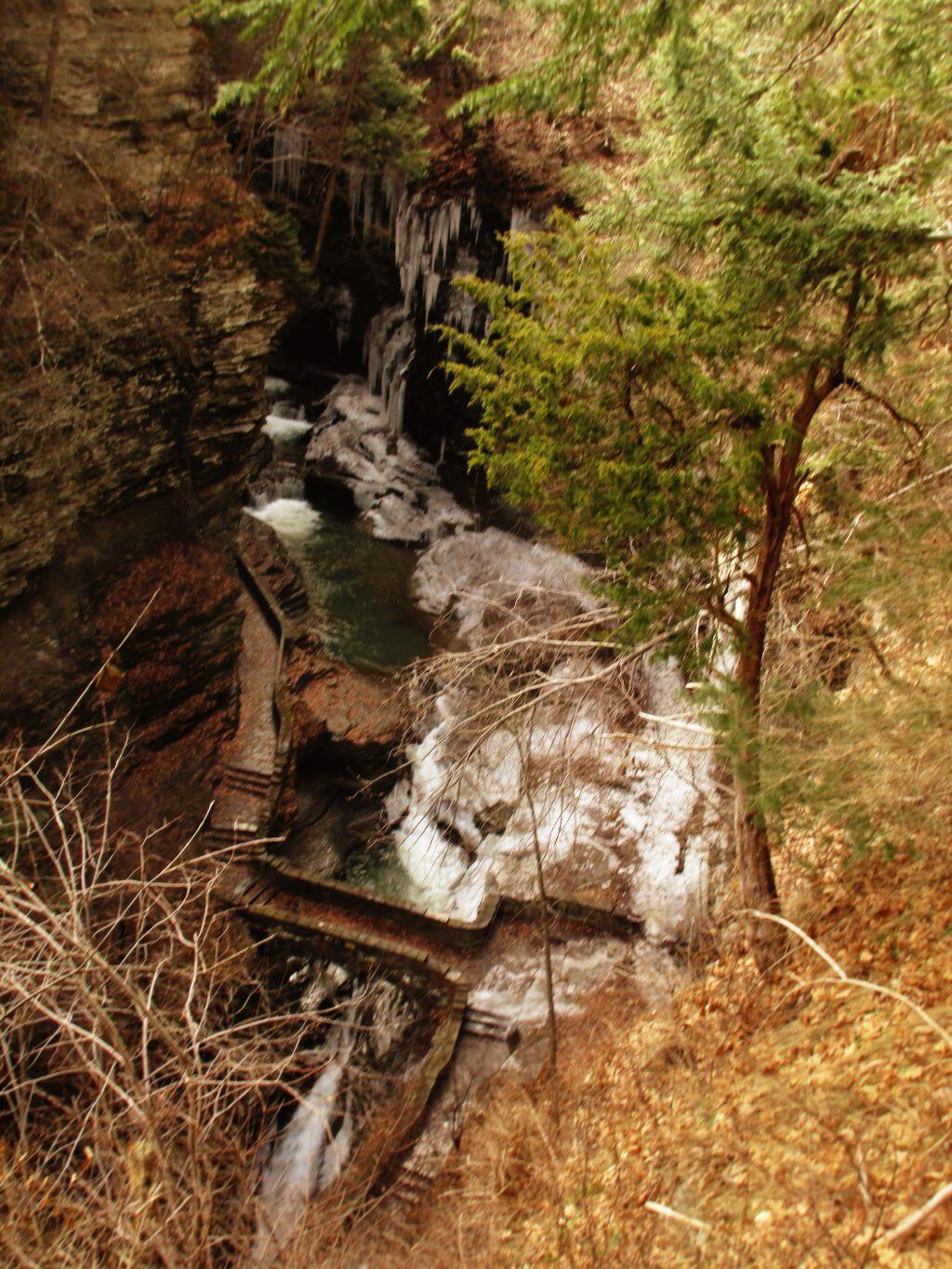 Photo: Central Bridge