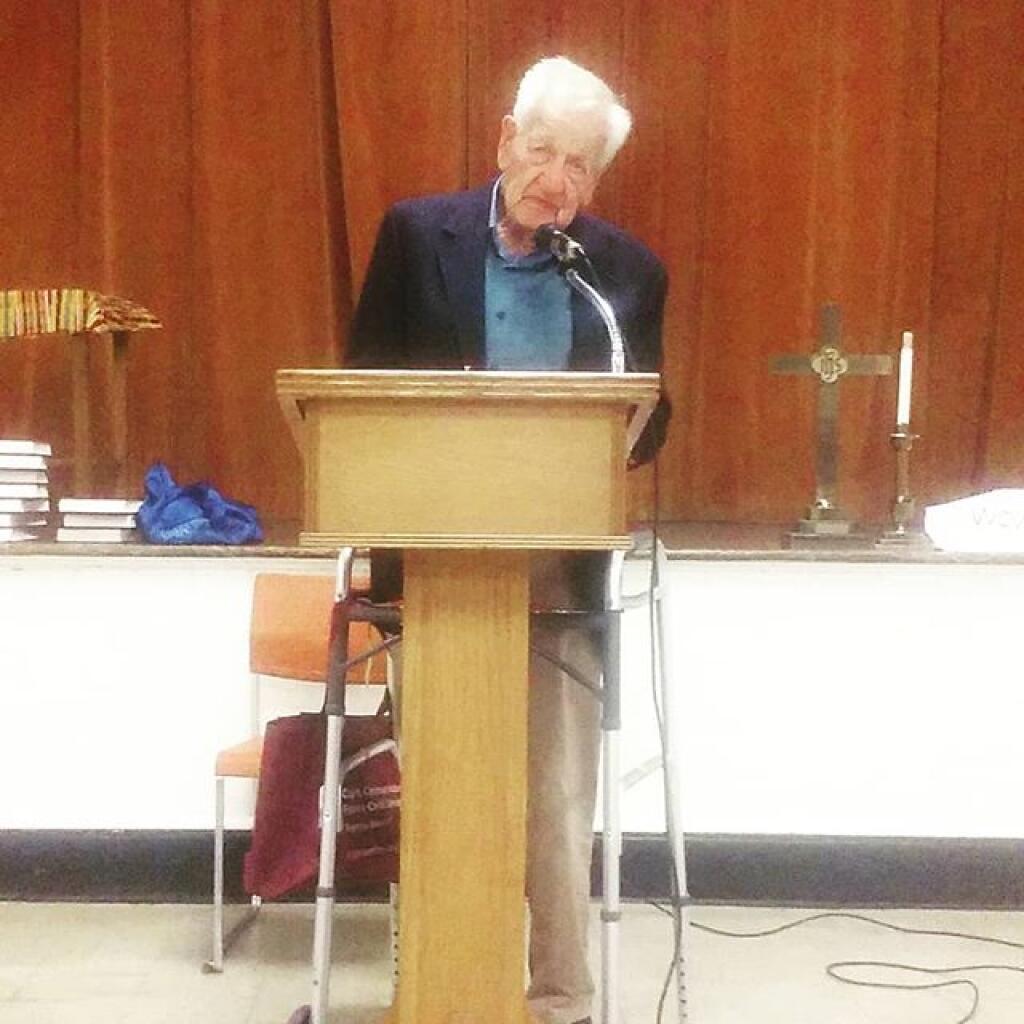 Photo: Lou Ismay Speaks