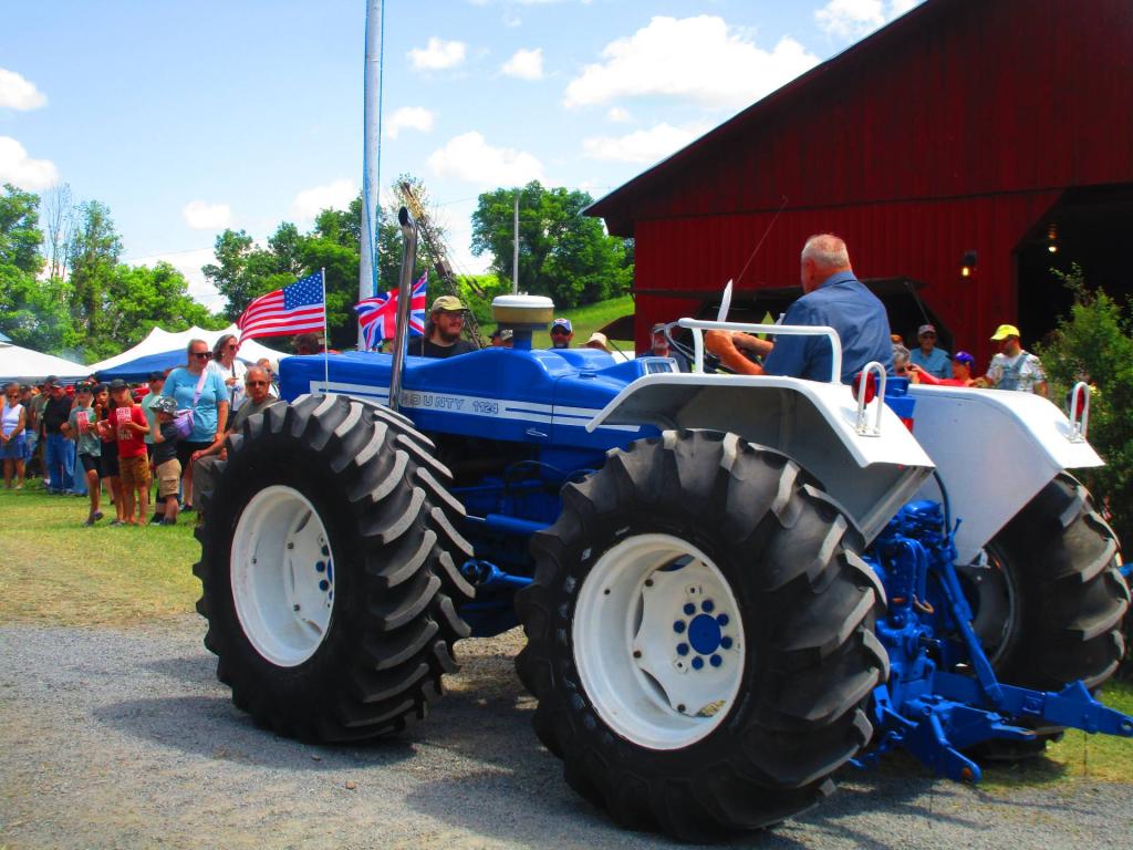 Photo: British County Tractor [Expires July 6 2026]