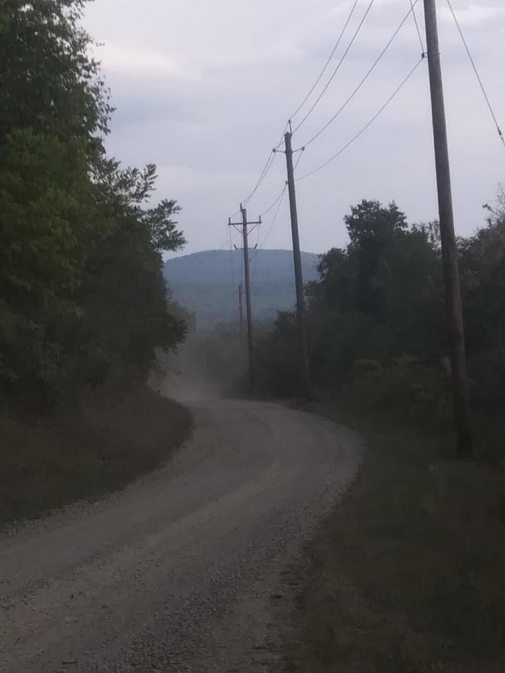 Photo: Lots of dust from passing cars