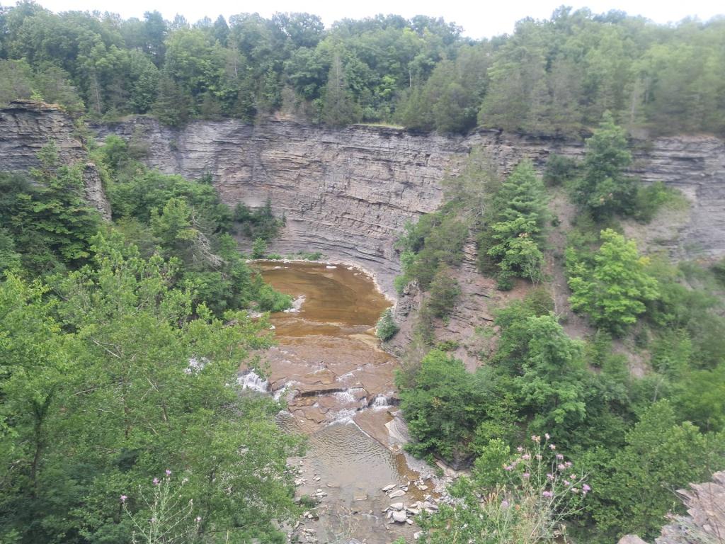 Photo: Gorge [Expires August 15 2026]